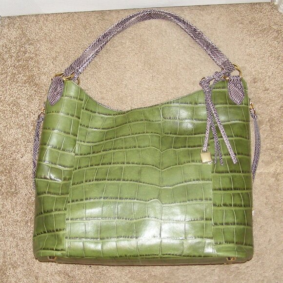 💚🐊 NWOT G.I.L.I. GREEN Croco Embossed Italian Leather Slouchy Wing Hobo - Picture 5 of 16